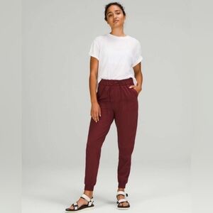 NWT Lululemon Stretch High-Rise Jogger *Full LengthRed Merlot size 6
